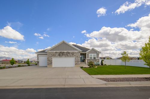 2276 S 3925 W, Taylor, UT, 84401-7132 | Card Image