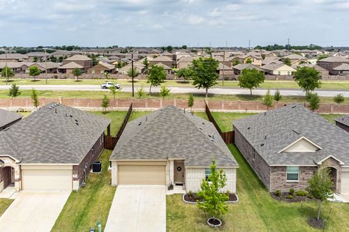 1800 Chestnut Oak Ct, Mckinney, TX, 75071-4959 | Card Image