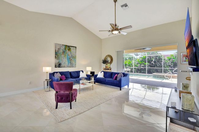 628 Hernando Dr, House other with 3 bedrooms, 3 bathrooms and null parking in MARCO ISLAND FL | Image 4
