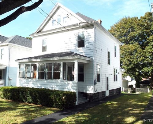 415 Highland Ave, East Syracuse, NY, 13057-2153 | Card Image
