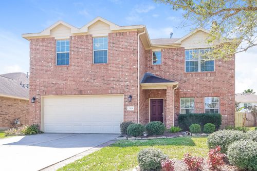 2523 Flycatcher Cove Dr, League City, TX, 77573-3915 | Card Image