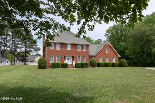 210 Castle Way, Winterville, NC, 28590 | Card Image