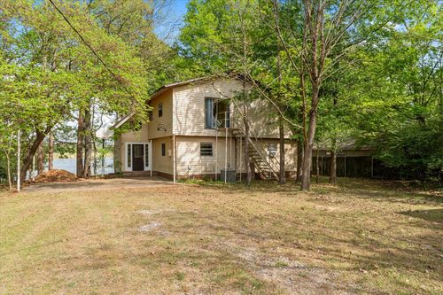 405 Triple S Dr, Mount Vernon, TX, 75457-8207 | Card Image
