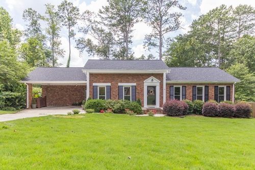 2118 Allaire Ln Ne, Atlanta, GA, 30345-3521 | Card Image
