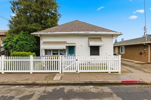 436 Teegarden Ave, Yuba City, CA, 95991-4541 | Card Image