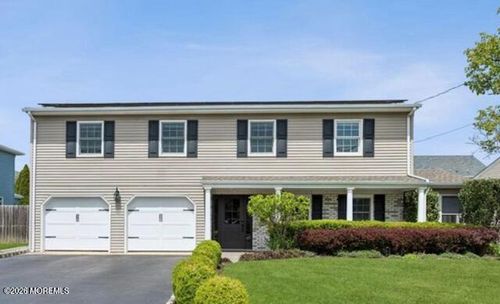 2225 Riviera Pkwy, Point Pleasant Boro, NJ, 08742-4956 | Card Image