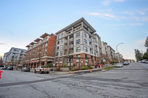 427-13733 107a Ave, Surrey, BC, V3T0B7 | Card Image