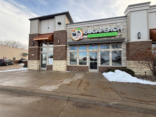 ste-1-650 Pacha Pkwy, North Liberty, IA, 52317-4865 | Card Image