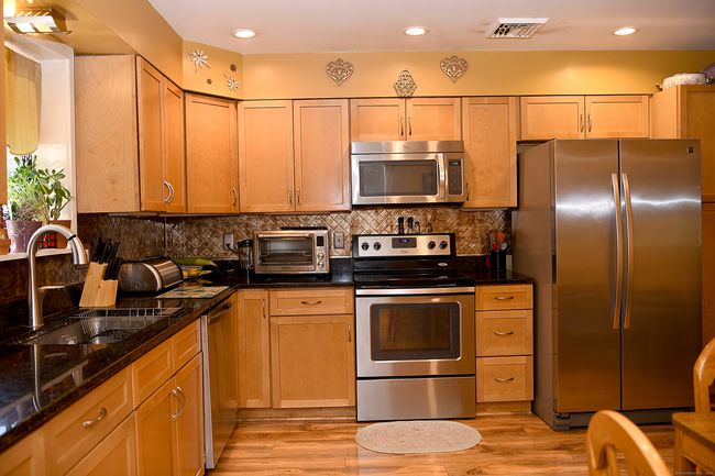 8 Candleview Dr, House other with 3 bedrooms, 3 bathrooms and 12 parking in Sherman CT | Image 8