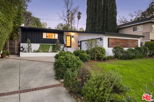 4736 Conejo Ave, Woodland Hills, CA, 91364-5018 | Card Image