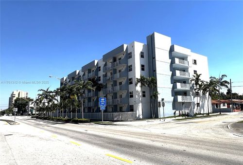 apt-205-2575 Sw 27th Ave, Miami, FL, 33133-2138 | Card Image