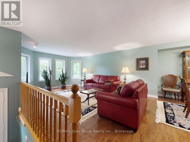 240060 Wilcox Side Rd, House other with 4 bedrooms, 2 bathrooms and 10 parking in Shallow Lake ON | Image 6