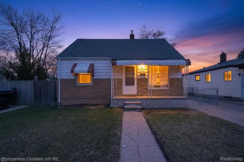 23044 Harding Ave, Hazel Park, MI, 48030-1515 | Card Image