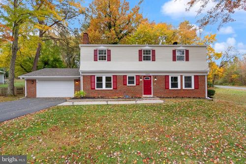 7075 Yates Ford Rd, MANASSAS, VA, 20111-3903 | Card Image