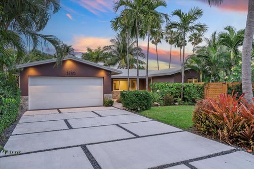3460 Ne 17th Way, Oakland Park, FL, 33334-5386 | Card Image