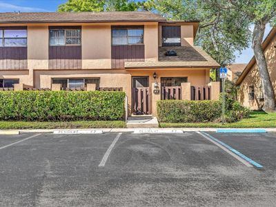 F7 - 7780 Nw 79th Ave, Townhouse with 4 bedrooms, 3 bathrooms and null parking in Tamarac FL | Image 1