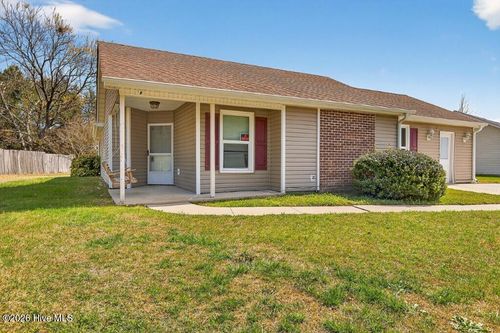 104 Hearthstone Ct, Jacksonville, NC, 28546-9120 | Card Image