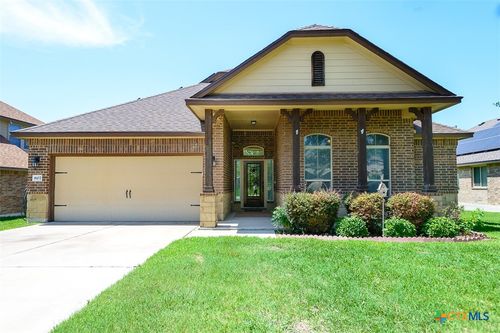 807 Valentino Dr, Harker Heights, TX, 76548-8740 | Card Image