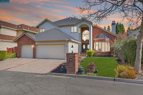 704 Blue Spruce Dr, Danville, CA, 94506-4525 | Card Image