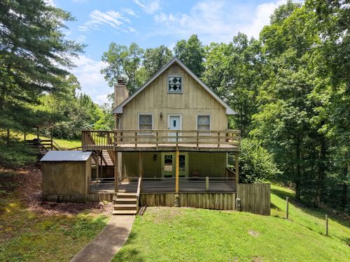 1040 Rustic Hills Dr, Ashland City, TN, 37015-5521 | Card Image
