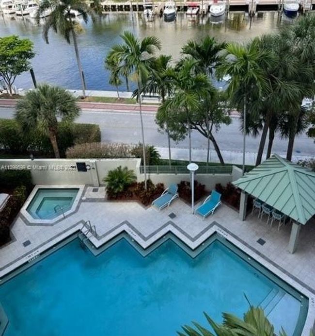 502 - 401 Sw 4th Ave, Condo with 2 bedrooms, 2 bathrooms and null parking in Fort Lauderdale FL | Image 6