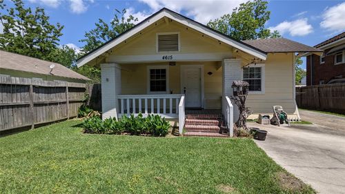 4615 Woodside St, Houston, TX, 77023-1270 | Card Image
