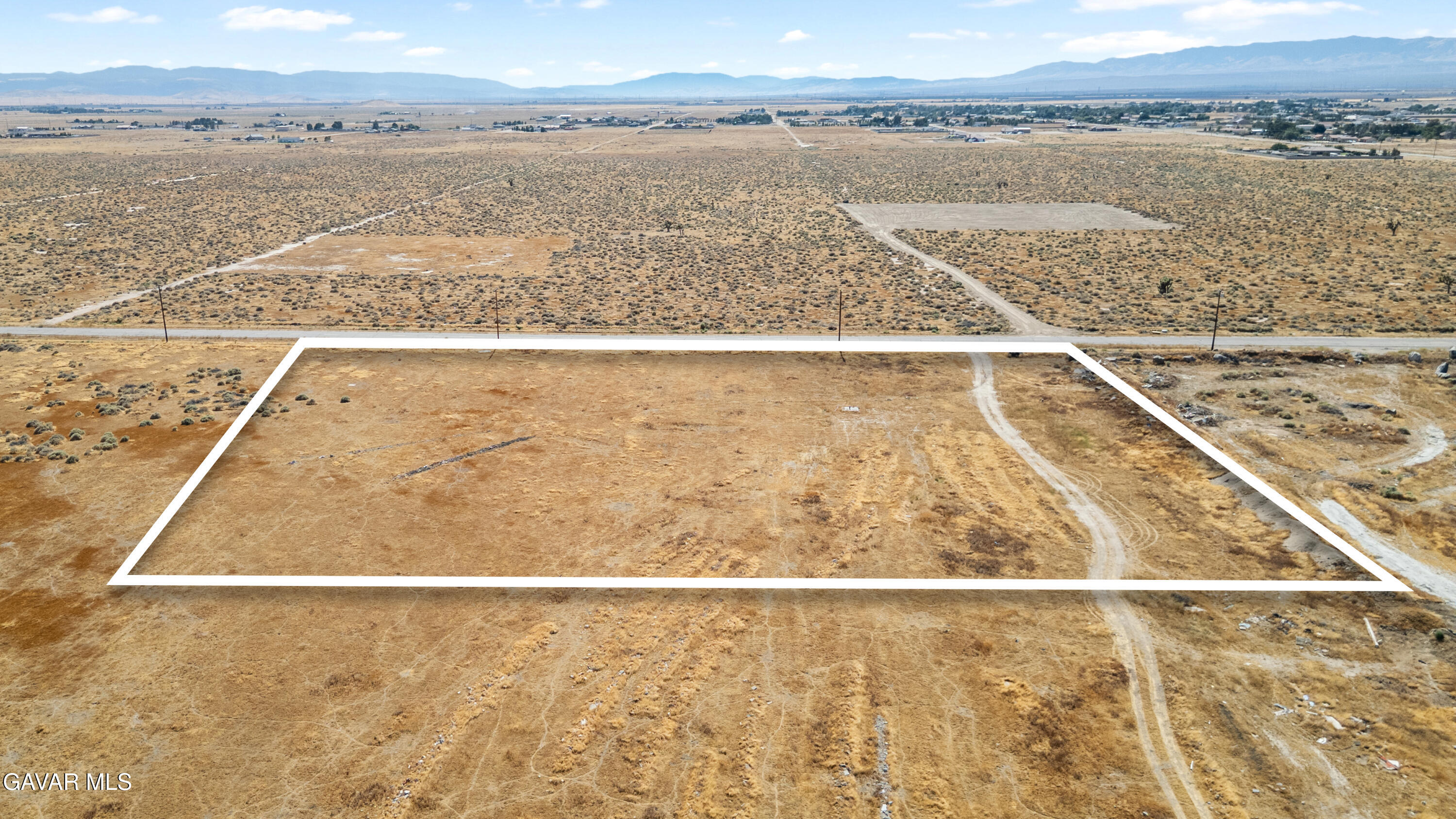 Land in Lancaster 3