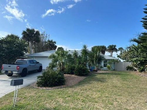 4610 Doris Dr, NEW SMYRNA BEACH, FL, 32169-4302 | Card Image