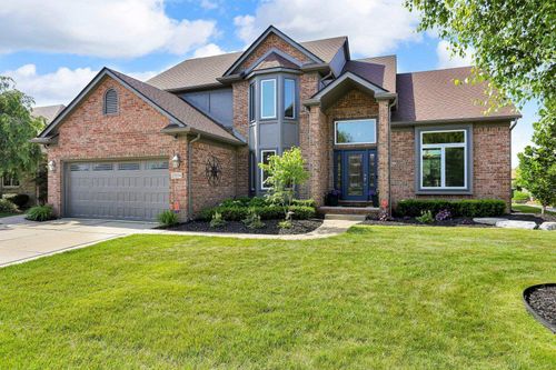 21334 Carlton Dr, Macomb, MI, 48044-1857 | Card Image
