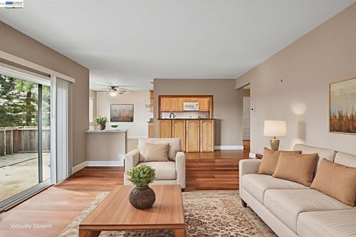 105-21228 21228 Gary Dr, Hayward, CA, 94546 | Card Image