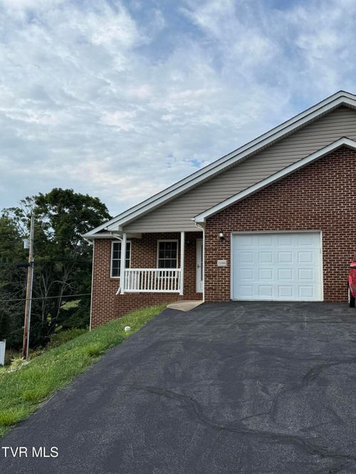 0-15096 Denham Dr, Abingdon, VA, 24210-3973 | Card Image