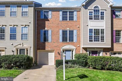 6518 Kelsey Point Circle, Townhouse with 3 bedrooms, 2 bathrooms and null parking in ALEXANDRIA VA | Image 1