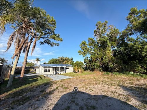 3277 Se Birch Ave, Stuart, FL, 34997-5253 | Card Image