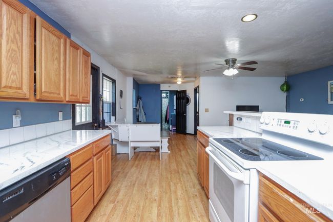731 W 4 Th St, House other with 3 bedrooms, 1 bathrooms and 2 parking in Emmett ID | Image 6