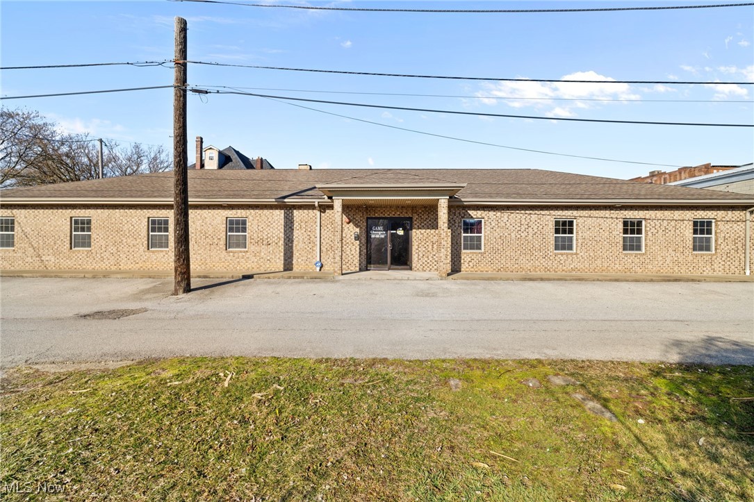 112 W 4Th St, East Liverpool, OH 43920
