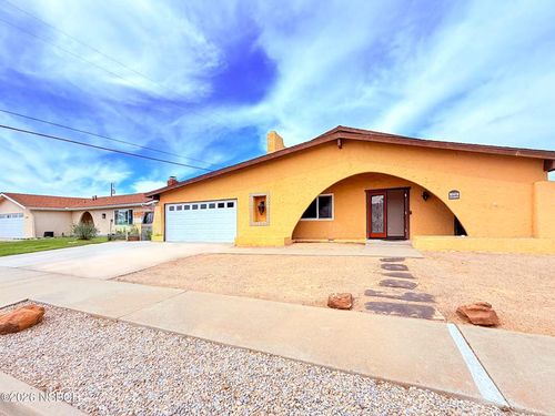 109 Hercules Ave, Lompoc, CA, 93436-1219 | Card Image