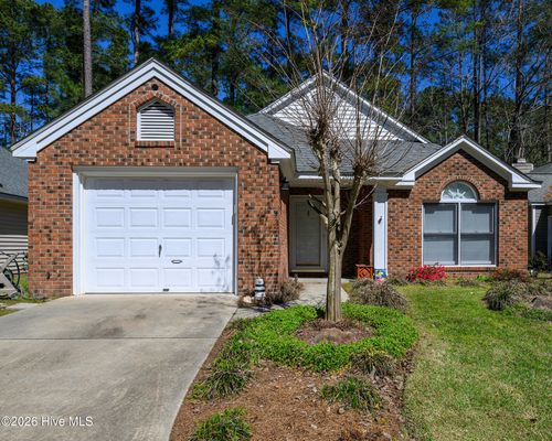 2010 Fairways West Dr, New Bern, NC, 28562-2926 | Card Image