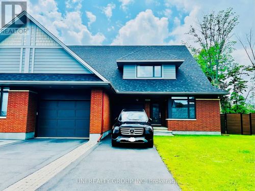 70 Stanhope Court, Ottawa, ON, K2J6S2 | Card Image