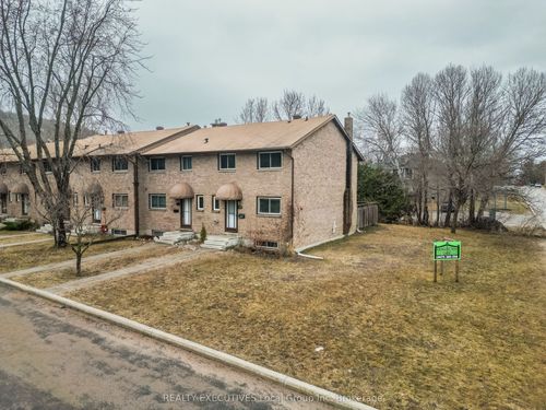 36-398 Wickstead Ave, North Bay, ON, P1A3L8 | Card Image