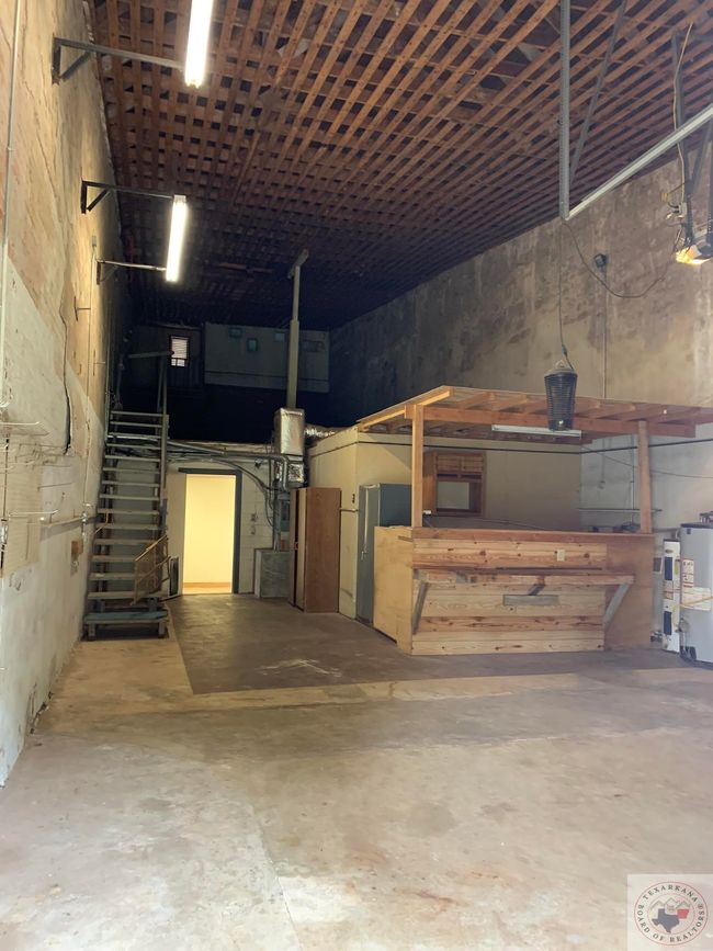 105 E Main St, House other with 2 bedrooms, 1 bathrooms and null parking in Bloomburg TX | Image 22