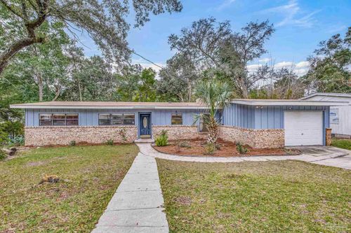 6509 Lakeshore Dr, Milton, FL, 32570-5640 | Card Image