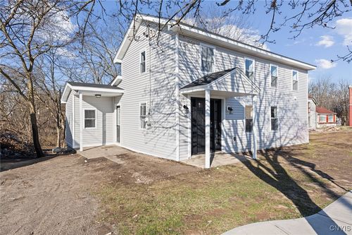 53 Owasco St, Auburn, NY, 13021-4067 | Card Image