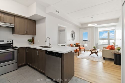 421-640 Sauve Street, Milton, ON, L9T7E3 | Card Image