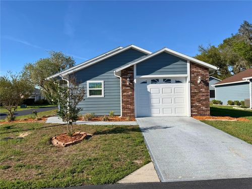 37443 Redberry Ct, ZEPHYRHILLS, FL, 33542-7944 | Card Image