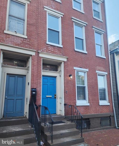 2-238 N Warren St, TRENTON, NJ, 08618-4843 | Card Image