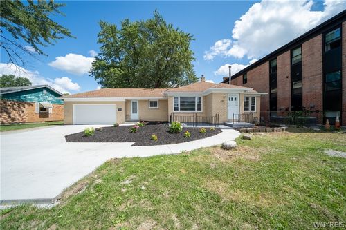 577 Delaware St, Tonawanda, NY, 14150-5355 | Card Image