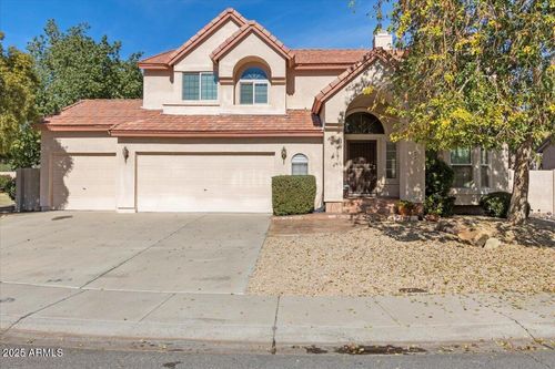 6776 W Tonto Dr, Glendale, AZ, 85308-5574 | Card Image