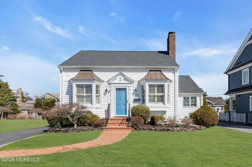 215 Neptune Place, Sea Girt, NJ, 08750 | Card Image