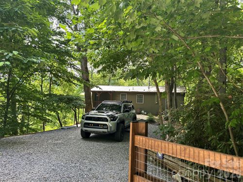 20 Kimberly Rd, Black Mountain, NC, 28711-8678 | Card Image