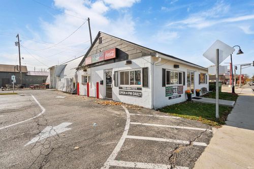 1215 Jefferson St, Kokomo, IN, 46901-4340 | Card Image